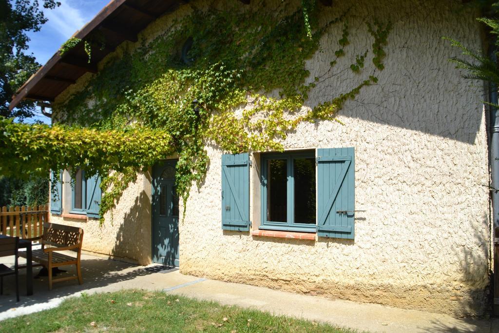Gite Au Lac Du Gouyre Puygaillard-de-Quercy Exterior photo